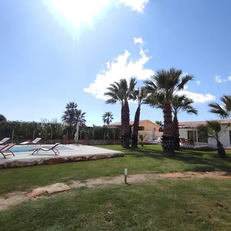 Noemi - Pochi Passi Dal Mare *