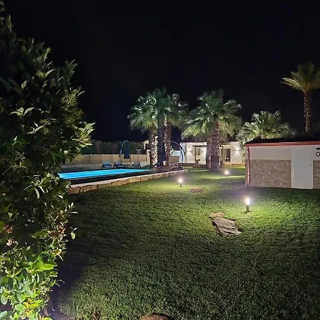 Noemi - Pochi Passi Dal Mare Villa *