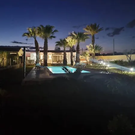 Noemi - Pochi Passi Dal Mare Villa