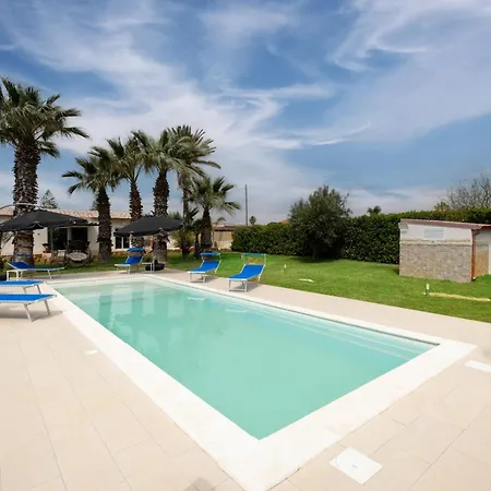Noemi - Pochi Passi Dal Mare Villa
